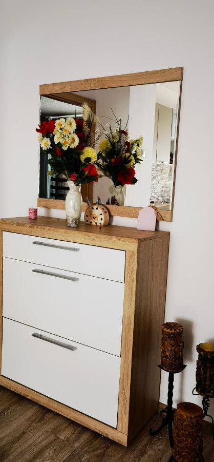 Apartament The House Oradea Zewnętrze zdjęcie