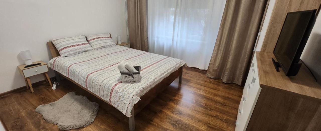 Apartament The House Oradea Zewnętrze zdjęcie